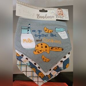 Bandana Bibs Set - Milk and Cookies Design